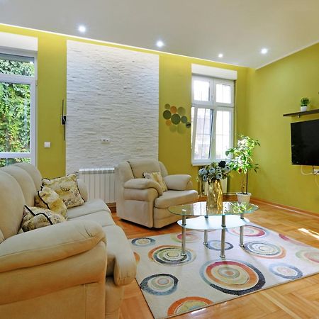 Apartman Kruna Apartment Belgrad Exterior foto